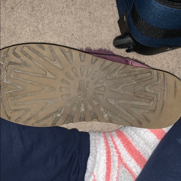 purple uggs - Picture 5 of 6